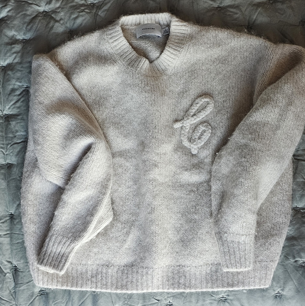 Coach Sweater in Light Creme